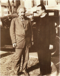 Lemaître met Albert Einstein. Bron: Kragh, Helge, "Georges Lemaître, een boegbeeld van de kosmologie".